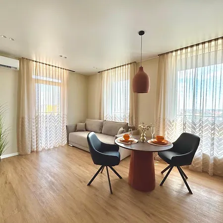 Corona!!! Apartment Uzhhorod